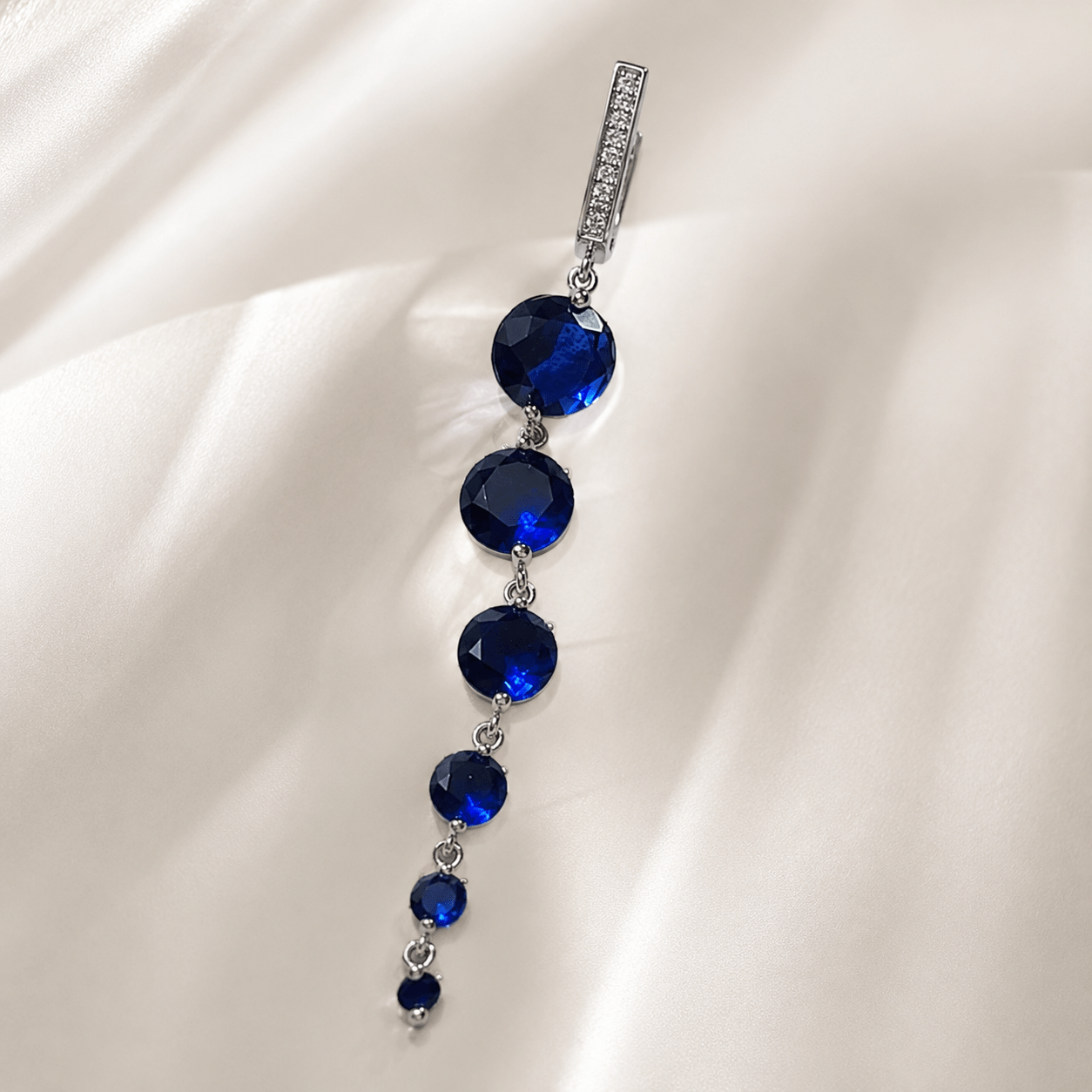 Premium fashion jewelry for women and girl - Statement earrings for women and girls – Elara PK - Stylish jewelry collection for women and girls in Pakistan - Modern and elegant women's jewelry by Elara PK - Elegant jewelry for women and girls by Elara PK
