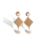 14k Gold Canvas Square with White Pearl Earring